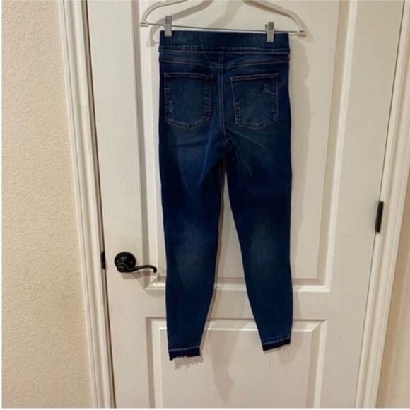 NWT SPANX Jeanish Jeans size small high waisted stretchy - Picture 5 of 9